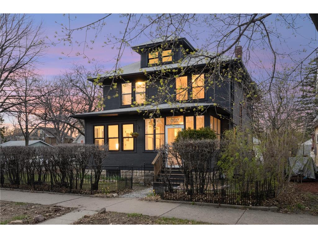 807 Randolph Avenue Saint Paul MN 55102 6510817 image1