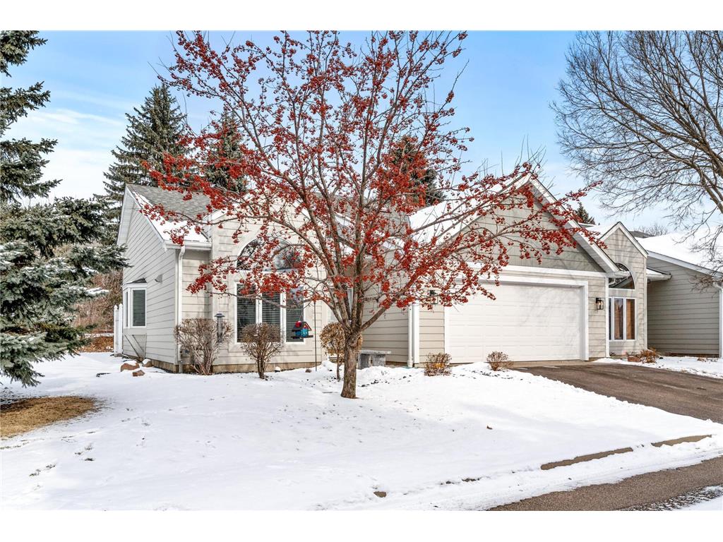 807 Southcross Drive E Burnsville MN 55306 6656719 image1