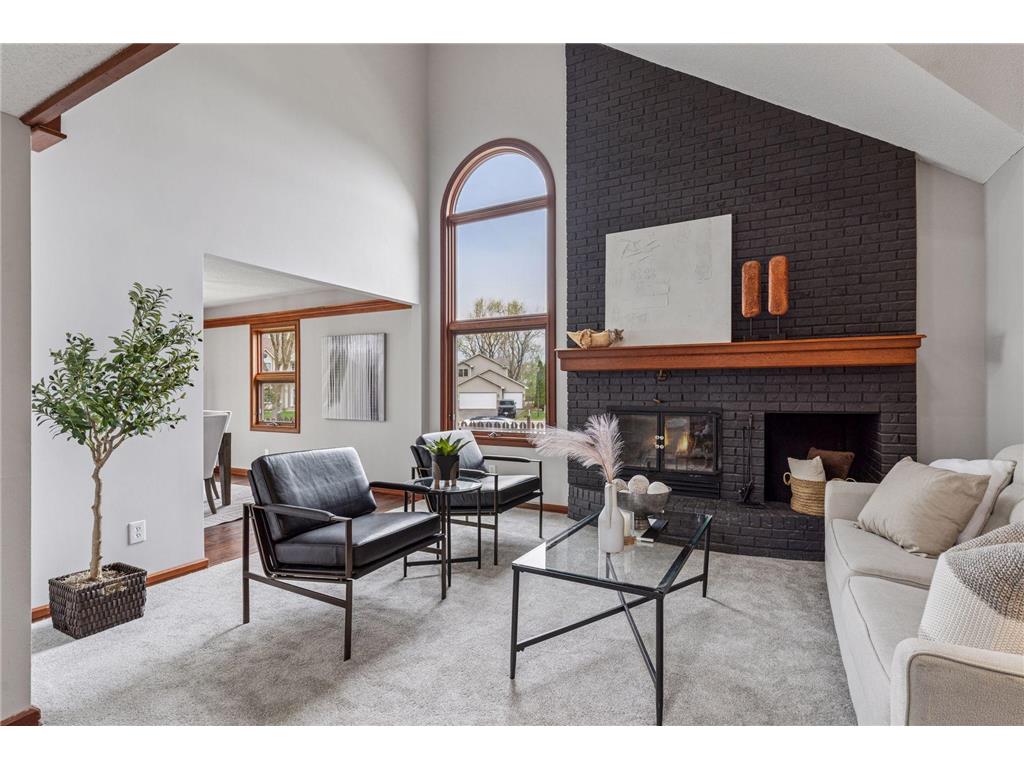 8072 Jocelyn Avenue S Cottage Grove MN 55016 6743447 image1