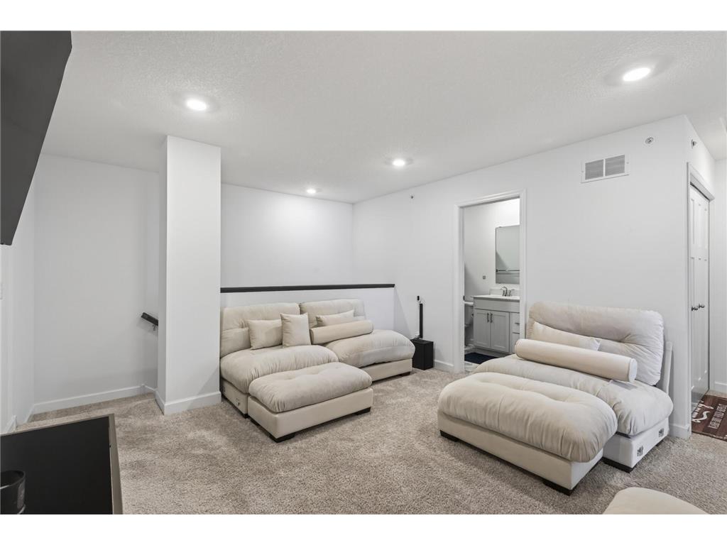 8076 150th Place NW Anoka MN 55303 7071951 image14