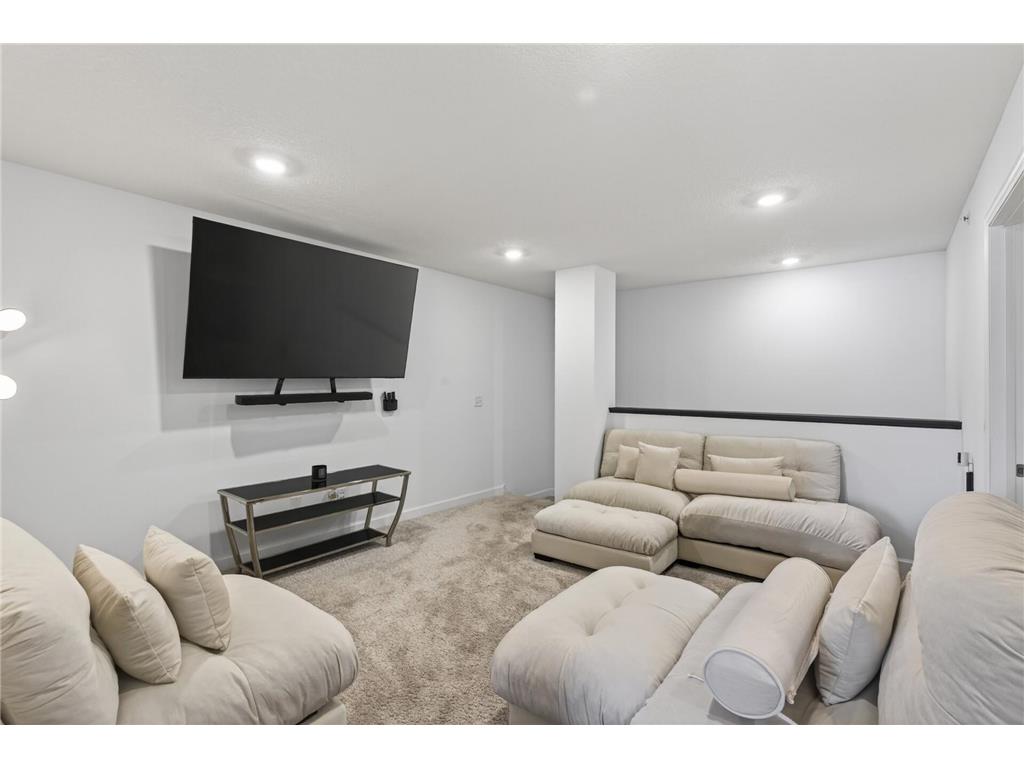 8076 150th Place NW Anoka MN 55303 7071951 image15