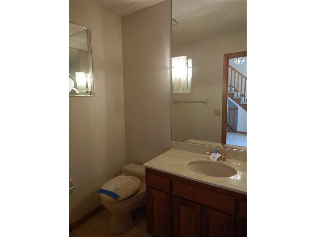 8079 Kentucky Circle Bloomington MN 55438 7059905 image9