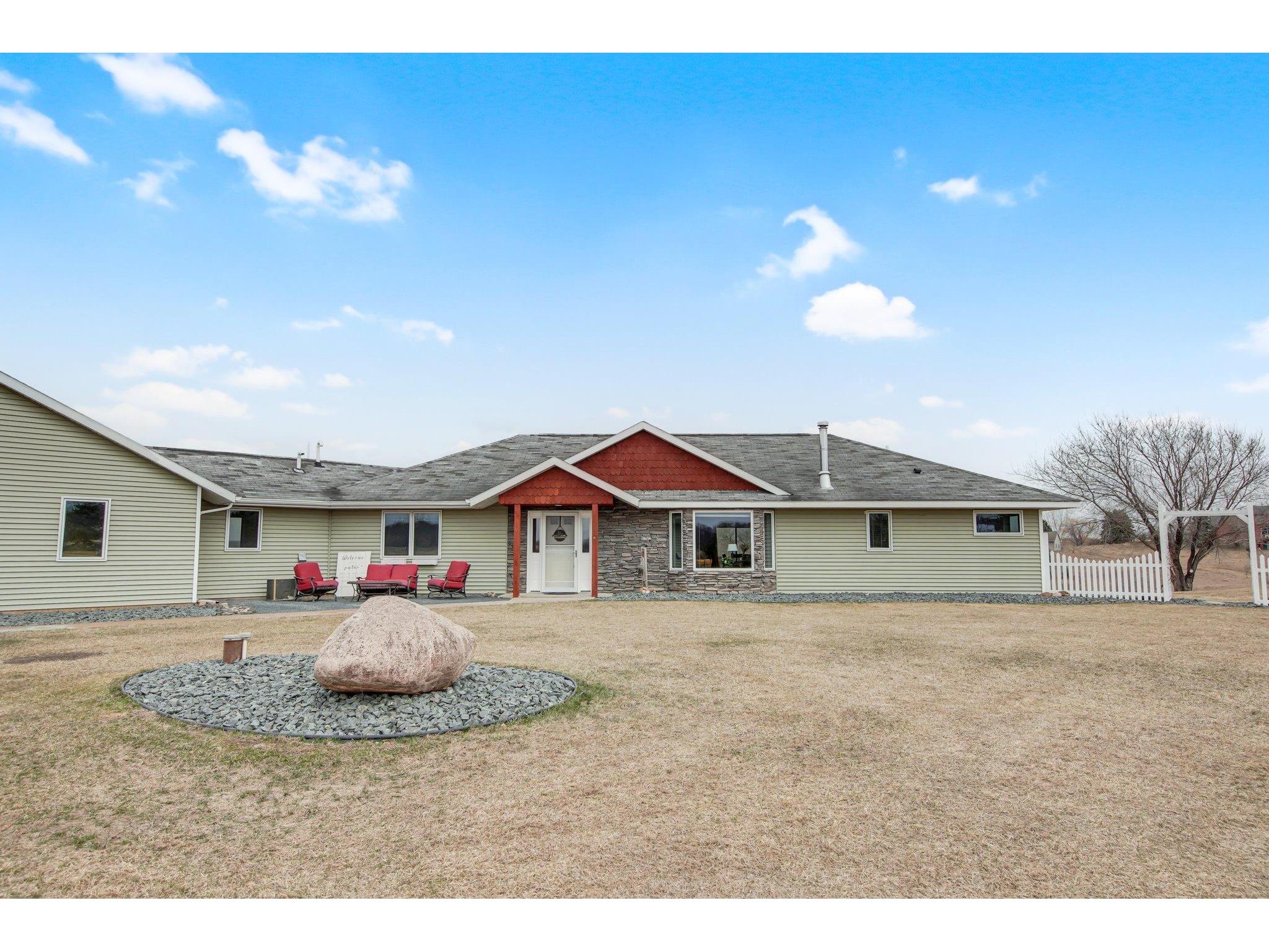 808 218th Street, Osceola, WI 54020 MLS 5729981 Edina Realty