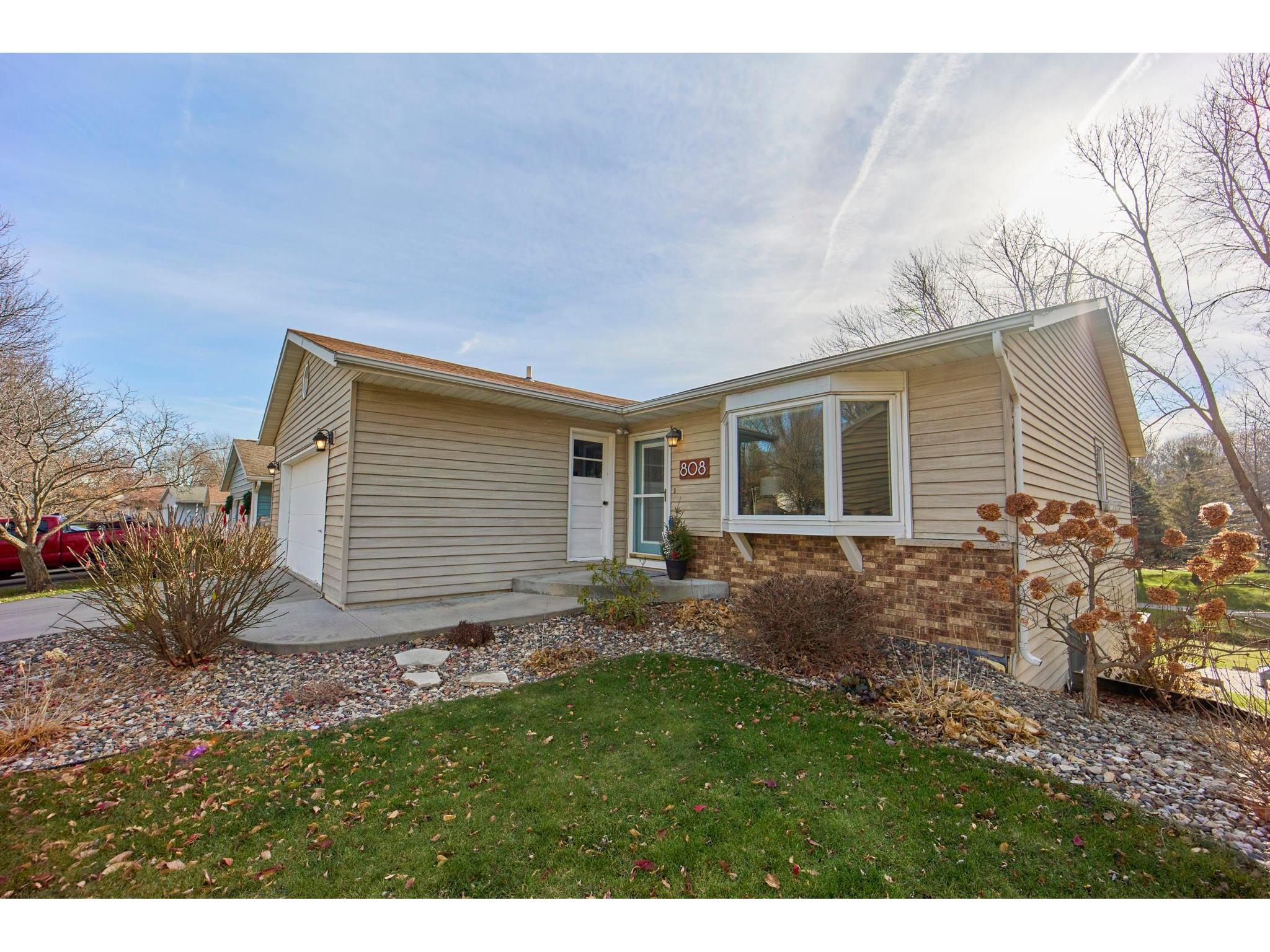 808 33rd Street NW Rochester MN 55901 6130111 image1