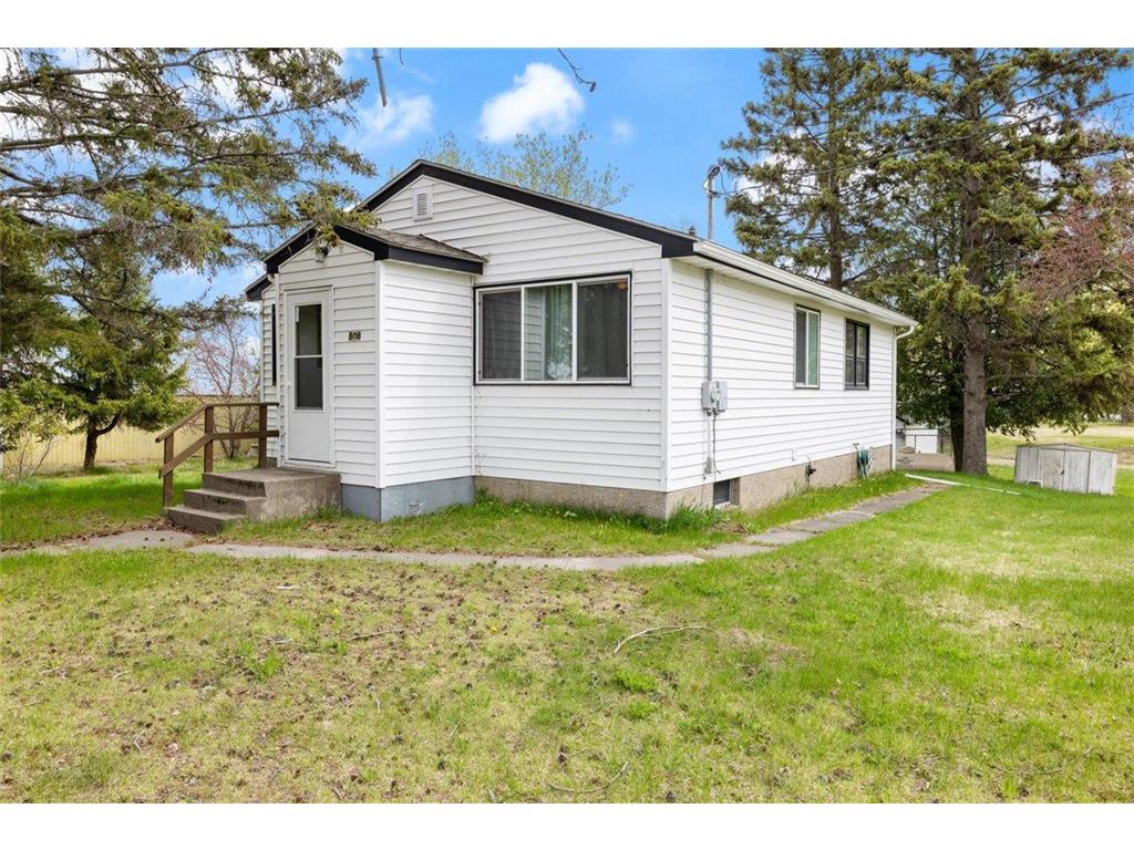 808 3rd Street N Tower MN 55790 6553157 image1