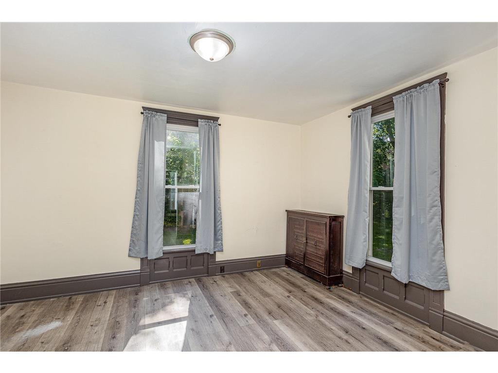 808 9th Ave E Menomonie WI 54751 7004905 image16