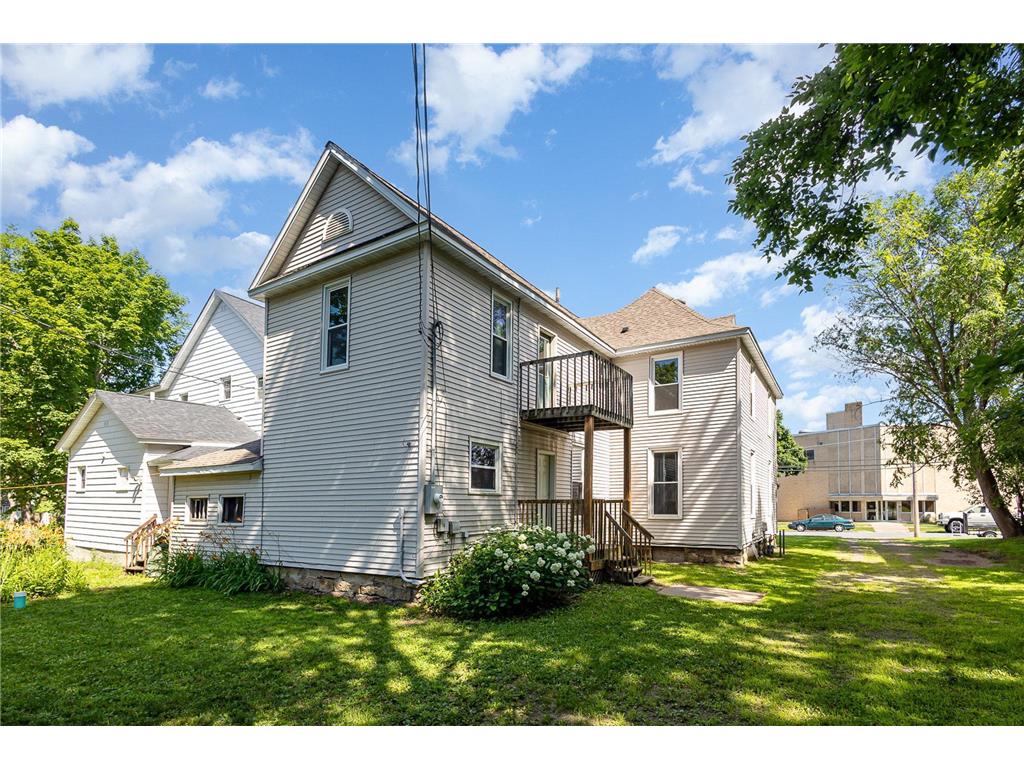 808 9th Ave E Menomonie WI 54751 7004905 image25