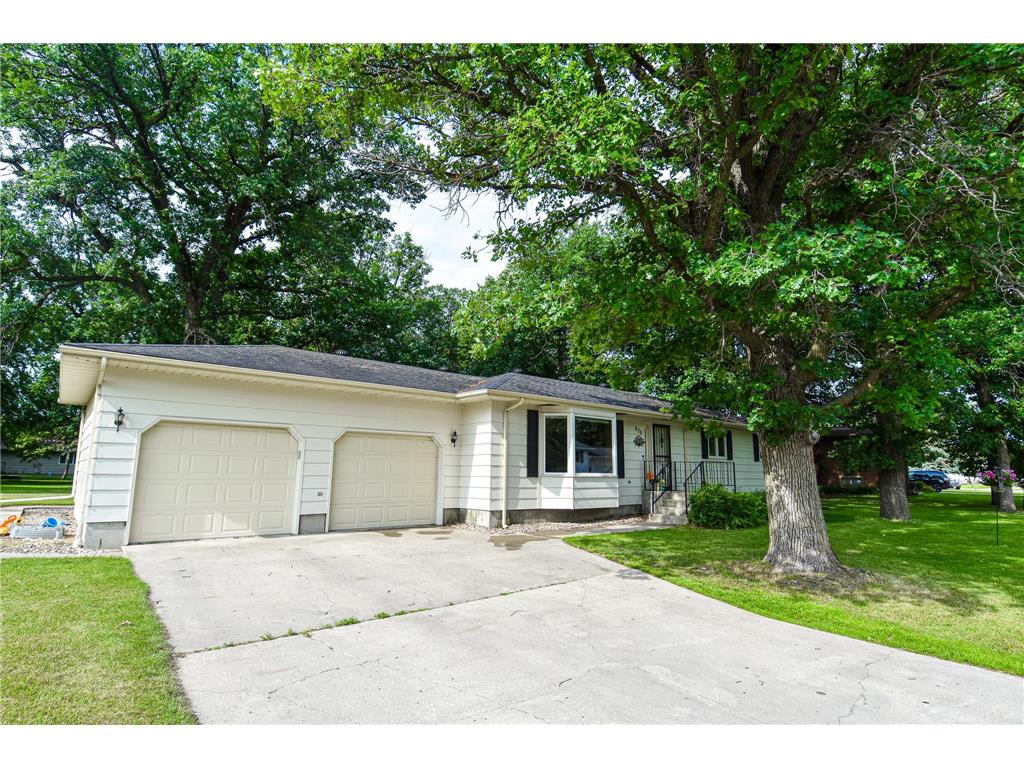 808 Alice Drive Thief River Falls MN 56701 7103147 image1
