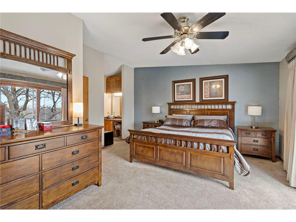 808 Bryant Lane Burnsville MN 55337 7027727 image15