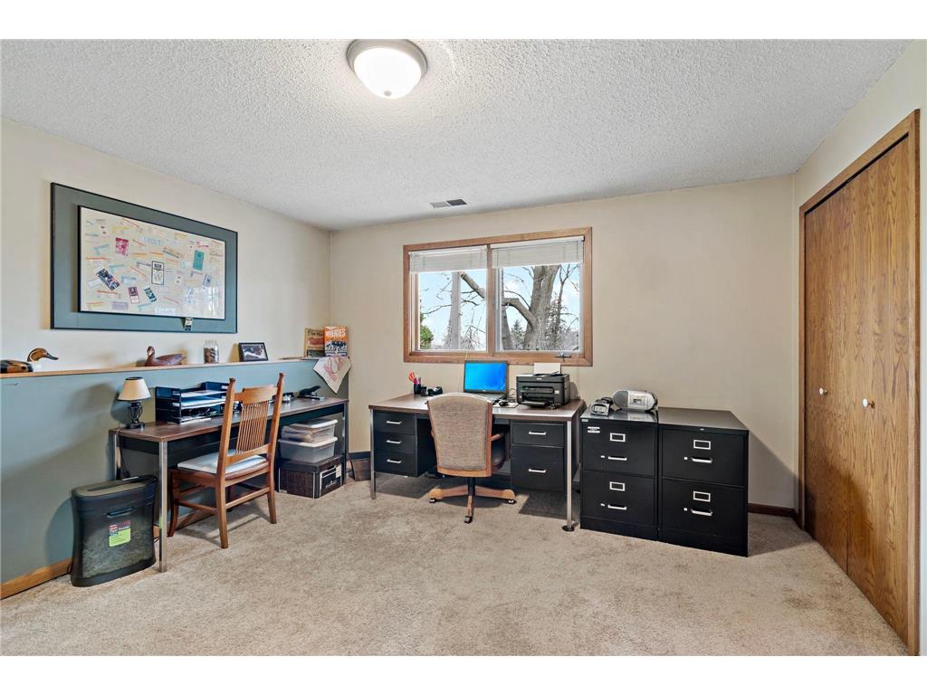 808 Bryant Lane Burnsville MN 55337 7027727 image23
