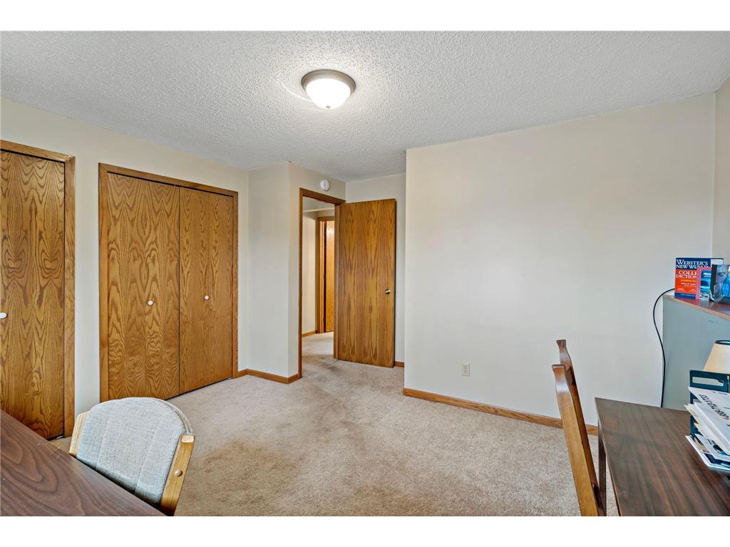 808 Bryant Lane Burnsville MN 55337 7027727 image24