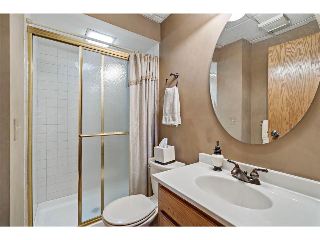 808 Bryant Lane Burnsville MN 55337 7027727 image26