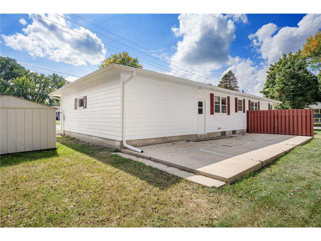 808 Cherry Street Owatonna MN 55060 6783337 image4