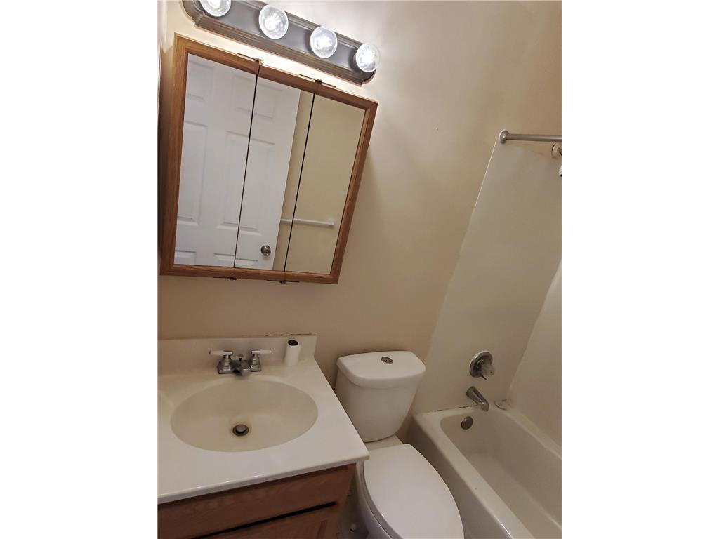 808 E Evergreen Avenue #207 Olivia MN 56277 7057538 image18