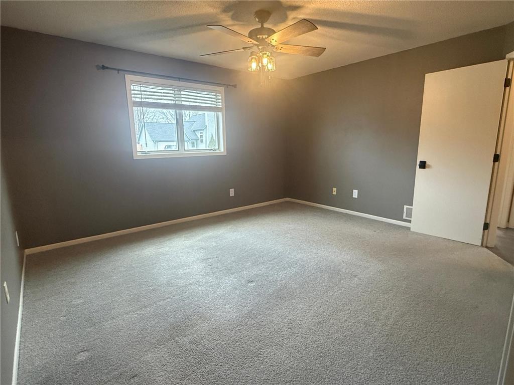 808 E Oak Street Redwood Falls MN 56283 7052731 image11