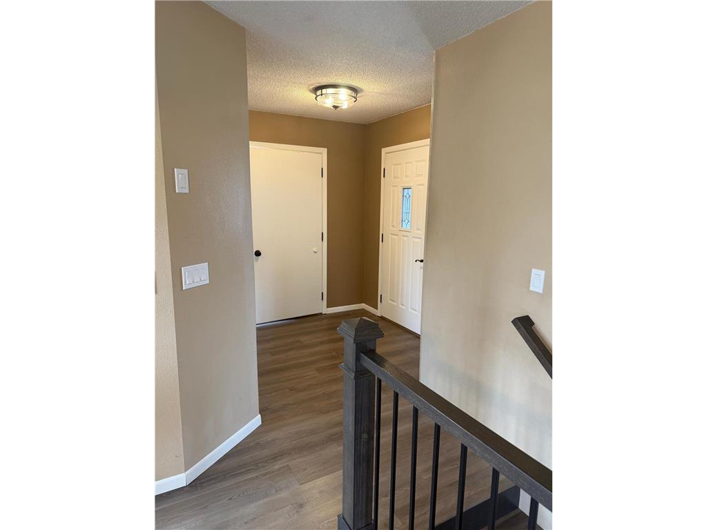 808 E Oak Street Redwood Falls MN 56283 7052731 image16