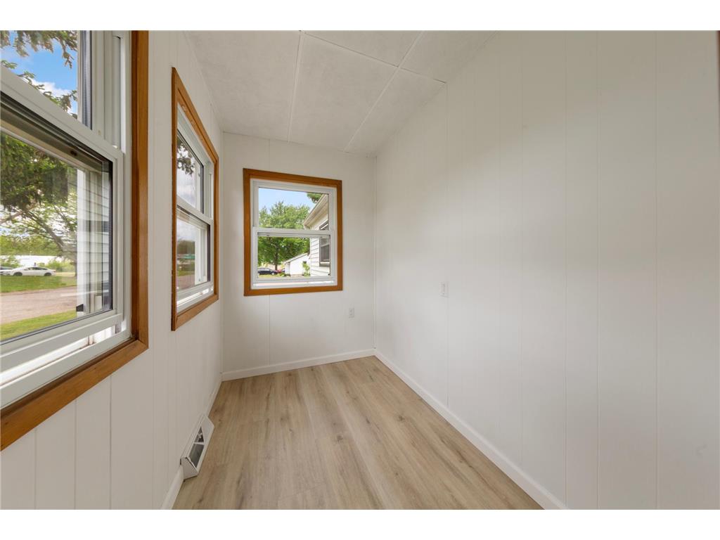 808 E Vine Street Owatonna MN 55060 7077233 image12