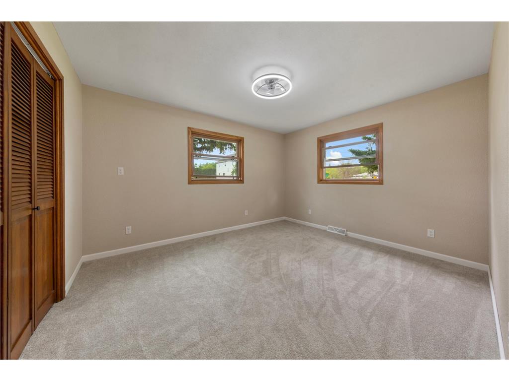 808 E Vine Street Owatonna MN 55060 7077233 image25
