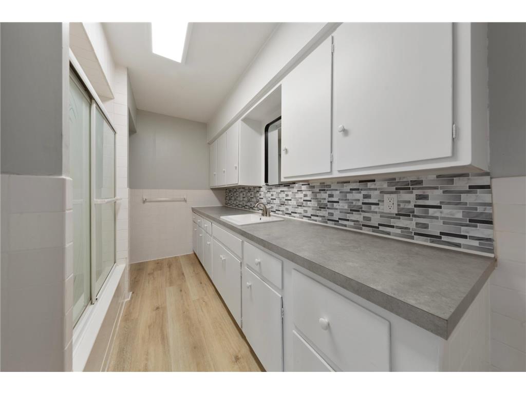 808 E Vine Street Owatonna MN 55060 7077233 image31