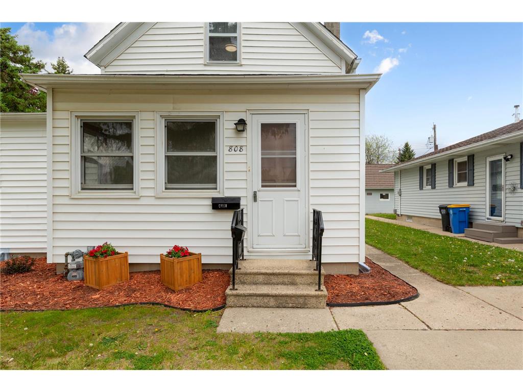 808 E Vine Street Owatonna MN 55060 7077233 image5