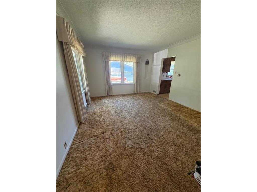 808 Grove Avenue Montevideo MN 56265 7082426 image4