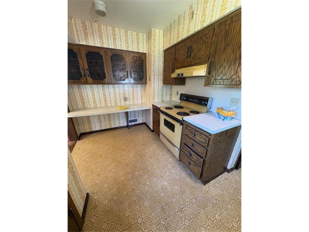 808 Grove Avenue Montevideo MN 56265 7082426 image6