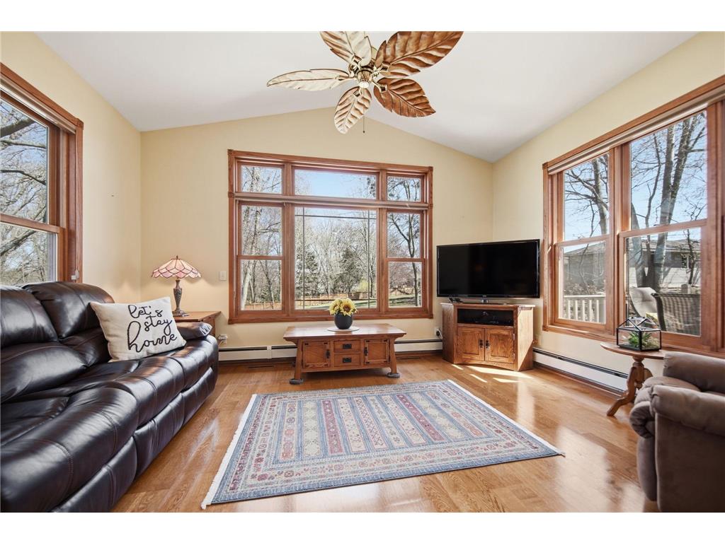808 Hallam Avenue N Mahtomedi MN 55115 7049703 image10