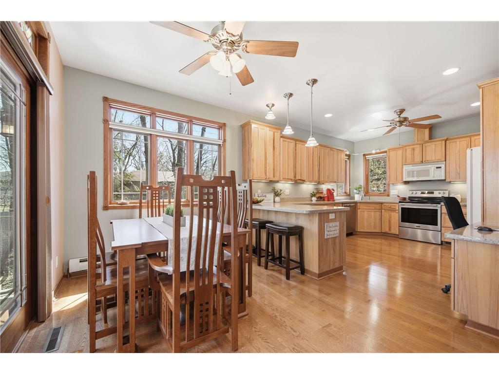 808 Hallam Avenue N Mahtomedi MN 55115 7049703 image15