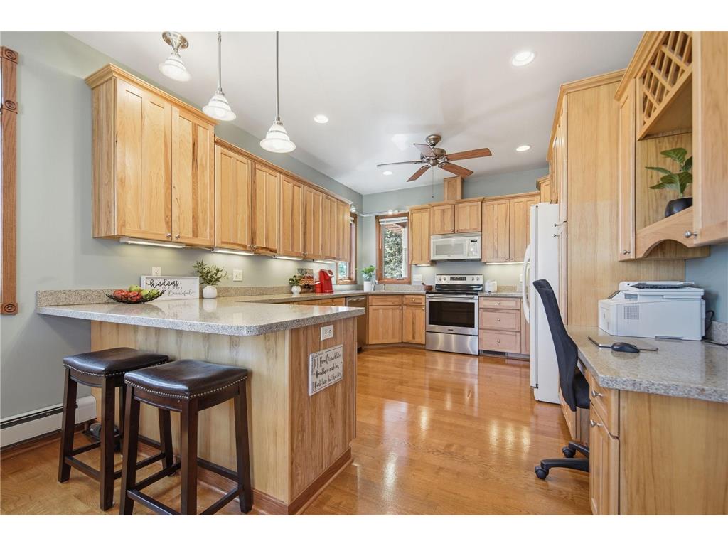 808 Hallam Avenue N Mahtomedi MN 55115 7049703 image17