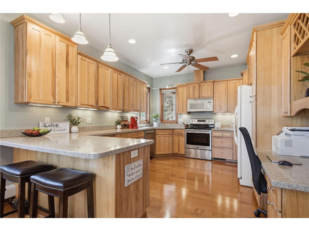 808 Hallam Avenue N Mahtomedi MN 55115 7049703 image18