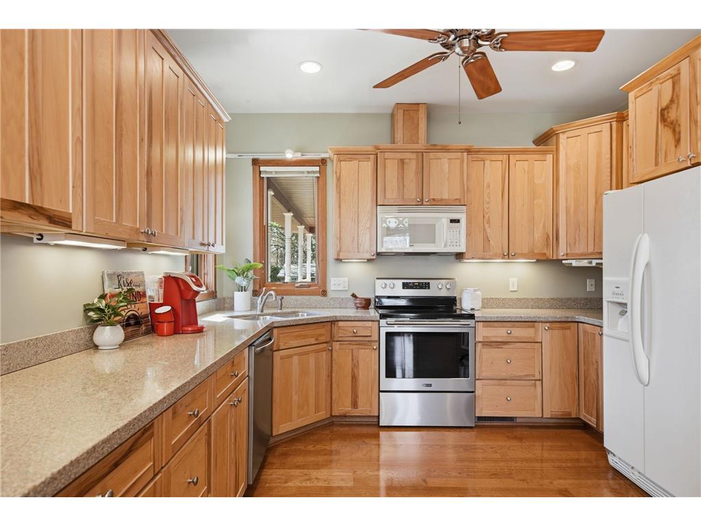 808 Hallam Avenue N Mahtomedi MN 55115 7049703 image20