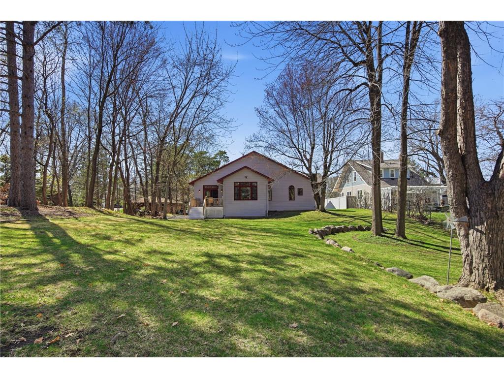 808 Hallam Avenue N Mahtomedi MN 55115 7049703 image37