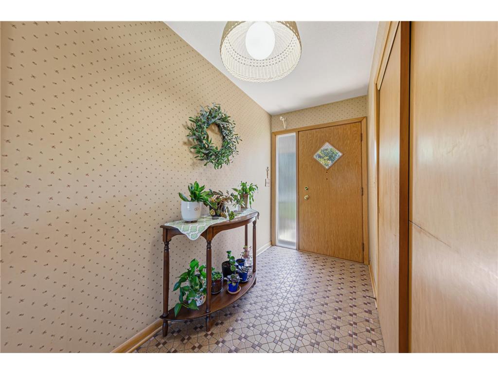 808 Hillcrest Drive Montgomery MN 56069 7075412 image10