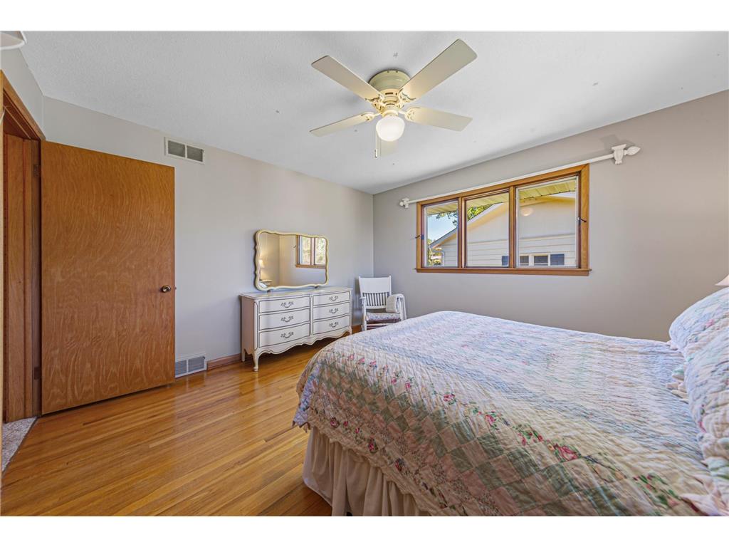808 Hillcrest Drive Montgomery MN 56069 7075412 image29