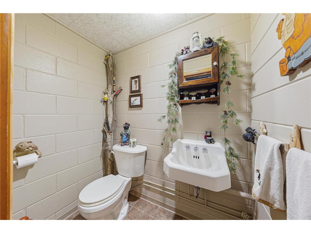 808 Hillcrest Drive Montgomery MN 56069 7075412 image40