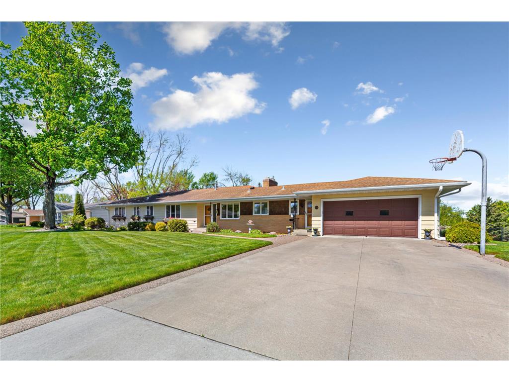 808 Hillcrest Drive Montgomery MN 56069 7075412 image43
