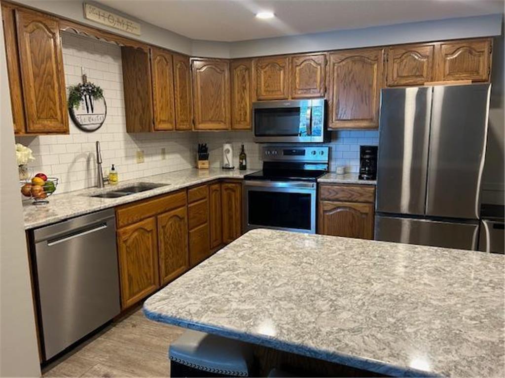 808 Lake Chapeau Drive 105, Albert Lea, MN, 56007 MLS 6499778