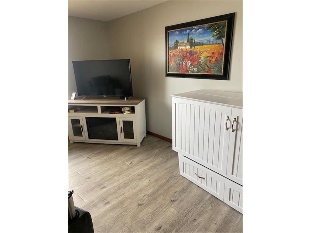 808 Lake Chapeau Drive 105, Albert Lea, MN, 56007 MLS 6499778