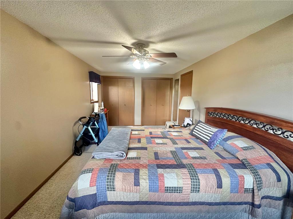 808 Lake Chapeau Drive #202 Albert Lea MN 56007 - White 7098992 image18