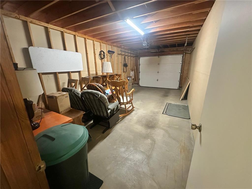808 Lake Chapeau Drive #202 Albert Lea MN 56007 - White 7098992 image26