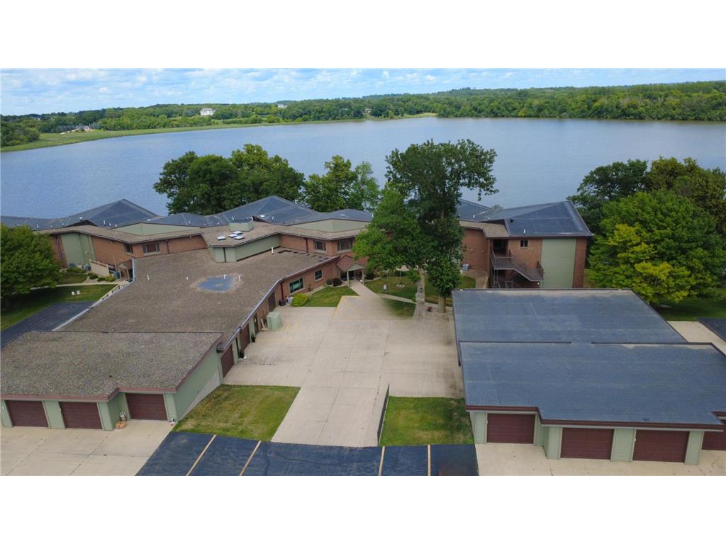 808 Lake Chapeau Drive #202 Albert Lea MN 56007 - White 7098992 image4