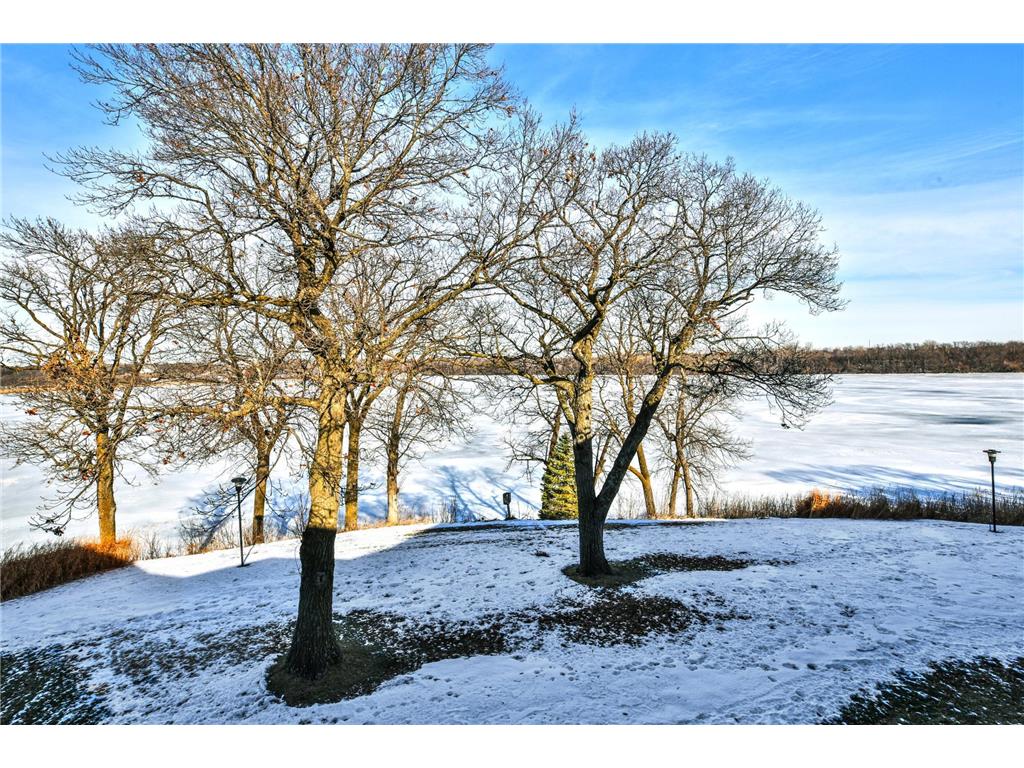 808 Lake Chapeau Drive #205 Albert Lea MN 56007 - White 6825392 image1