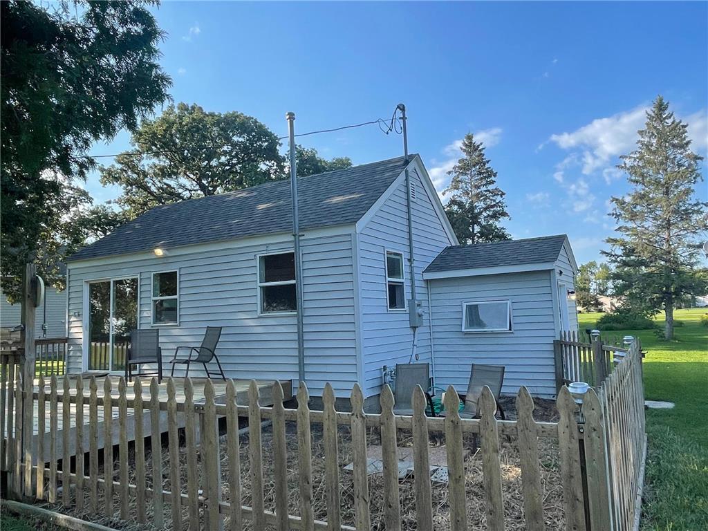 808 Lakeshore Drive, Freeborn, MN, 56032 MLS 6252554 Edina Realty