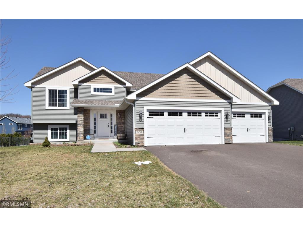 808 Marion Street SE Isanti MN 55040 6357212 image1