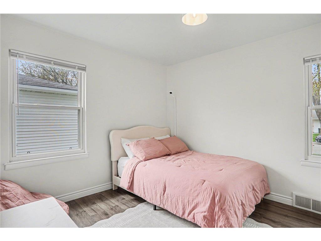 808 N Oakley Street Luverne MN 56156 7064503 image13
