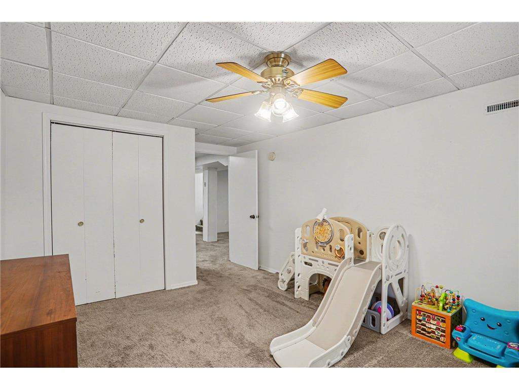808 N Oakley Street Luverne MN 56156 7064503 image23