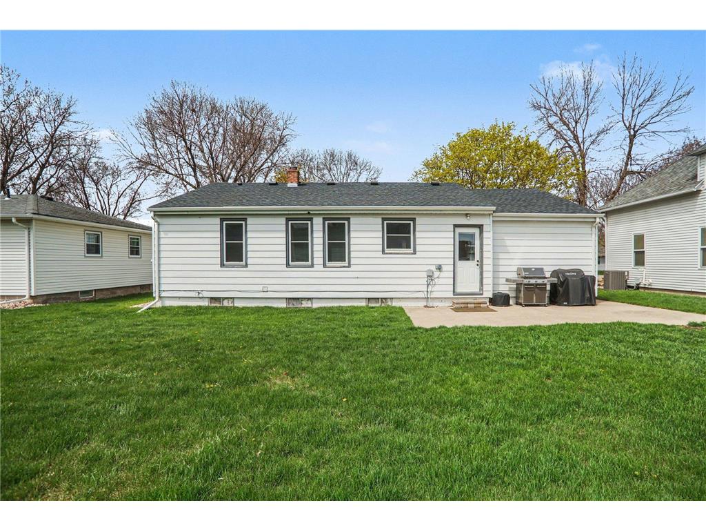 808 N Oakley Street Luverne MN 56156 7064503 image25