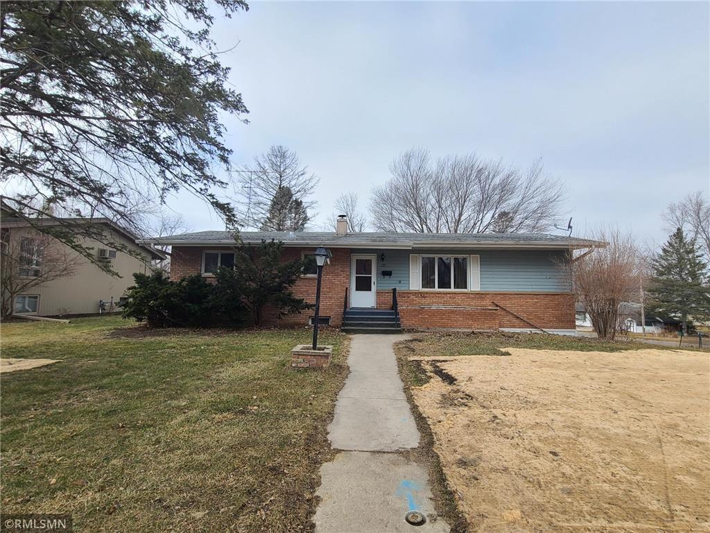 808 Prairie Avenue SW Faribault MN 55021 6483846 image1