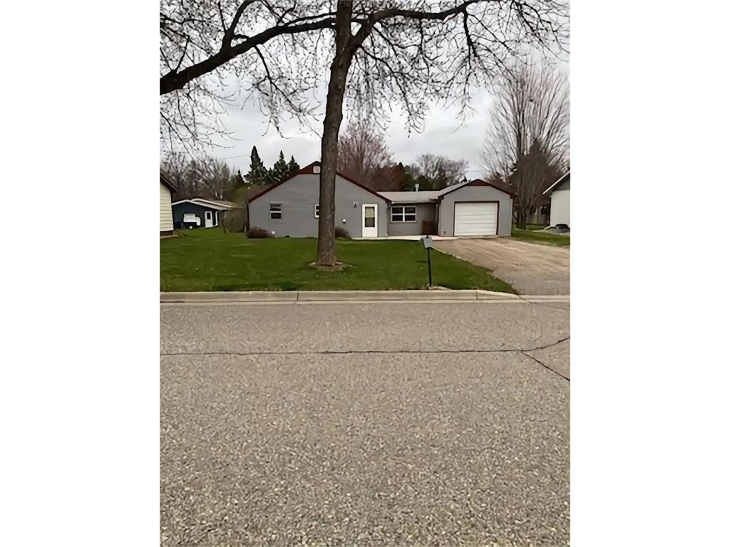 808 S 11th Street Montevideo MN 56265 7064521 image10