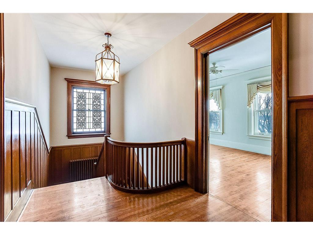 808 Summit Avenue #2 Saint Paul MN 55105 7061783 image12